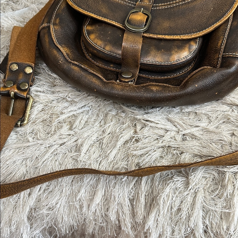 Patricia Nash Brown Distressed Italian Leather Barcelona Saddlebag Crossbody - Picture 15 of 17